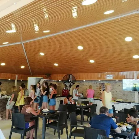 מלון Parus קמר